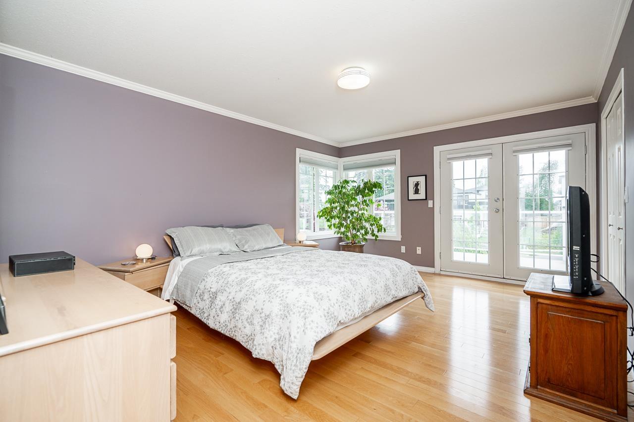 954 160B STREET, Surrey