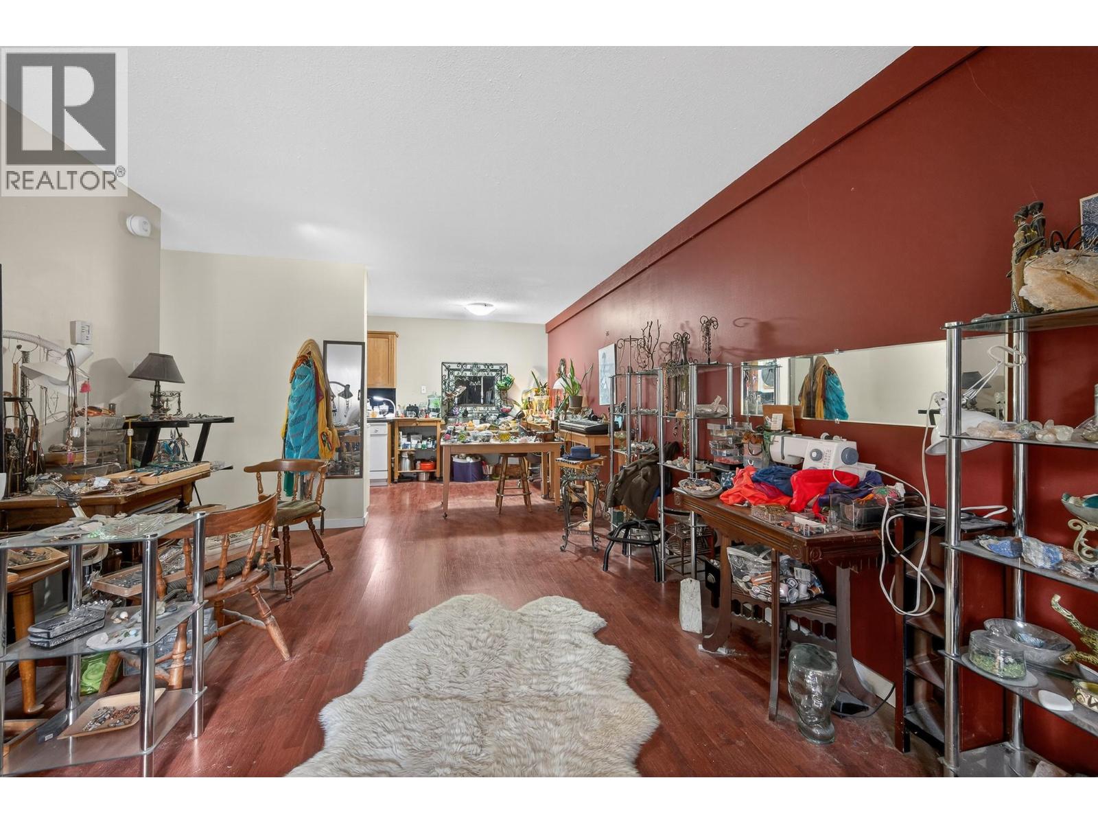 #106 1560 Summit Drive - 4
