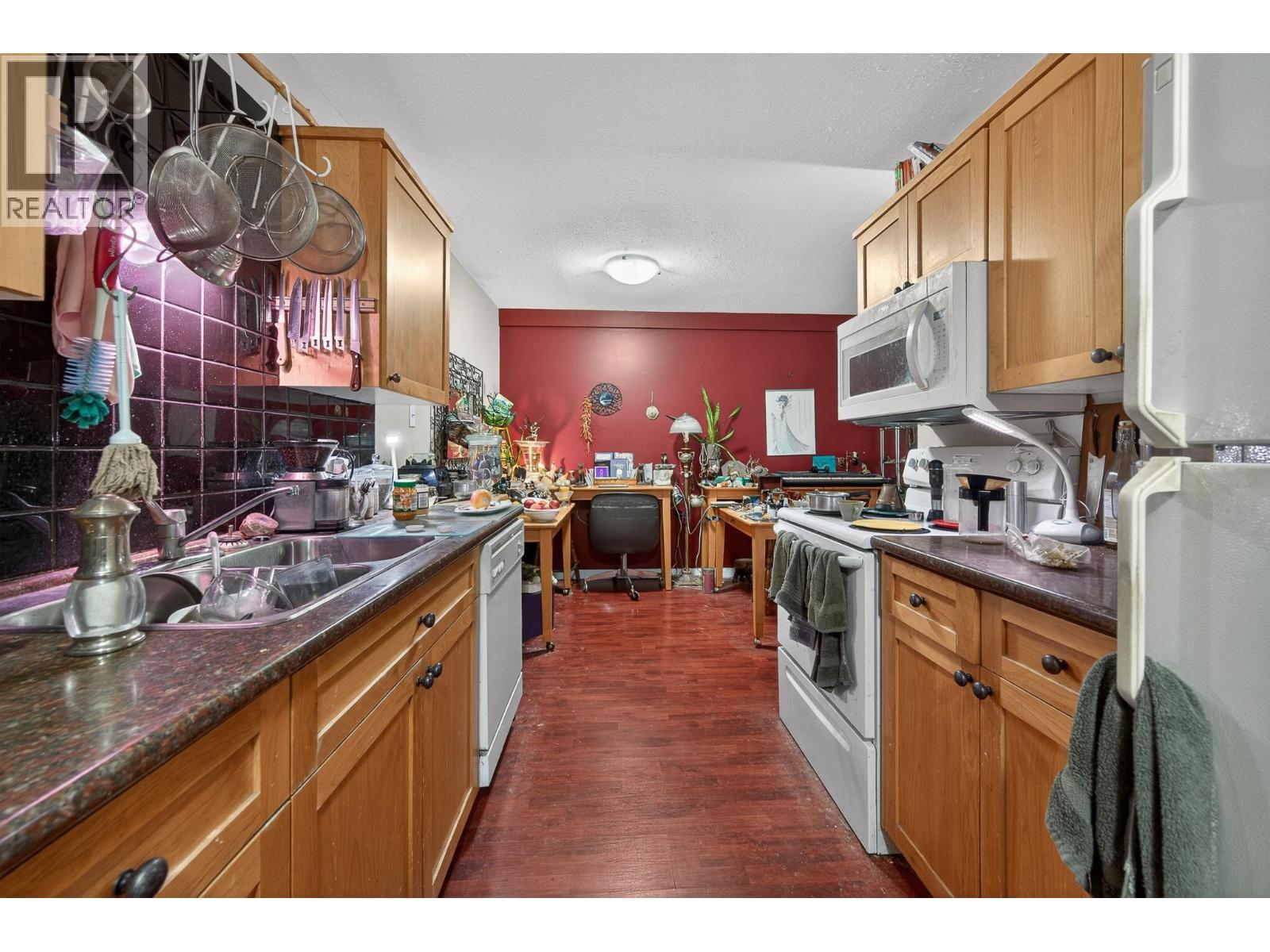 #106 1560 Summit Drive - 5