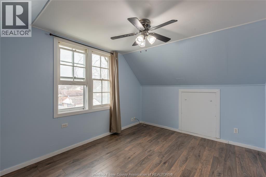 1015 PARTINGTON AVENUE - 23