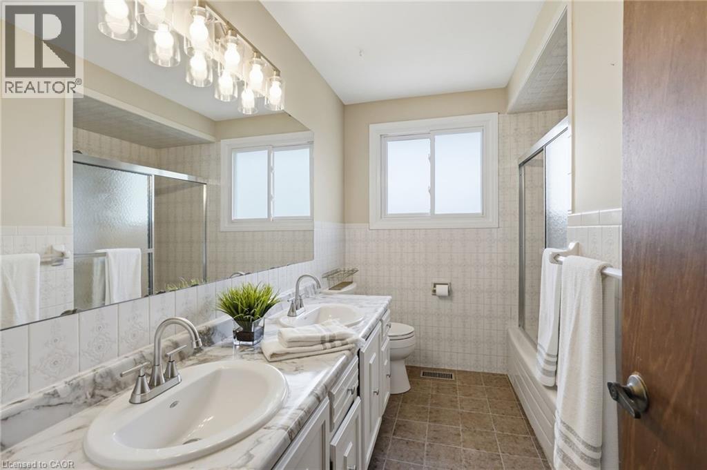 57 NEIL Avenue - 34