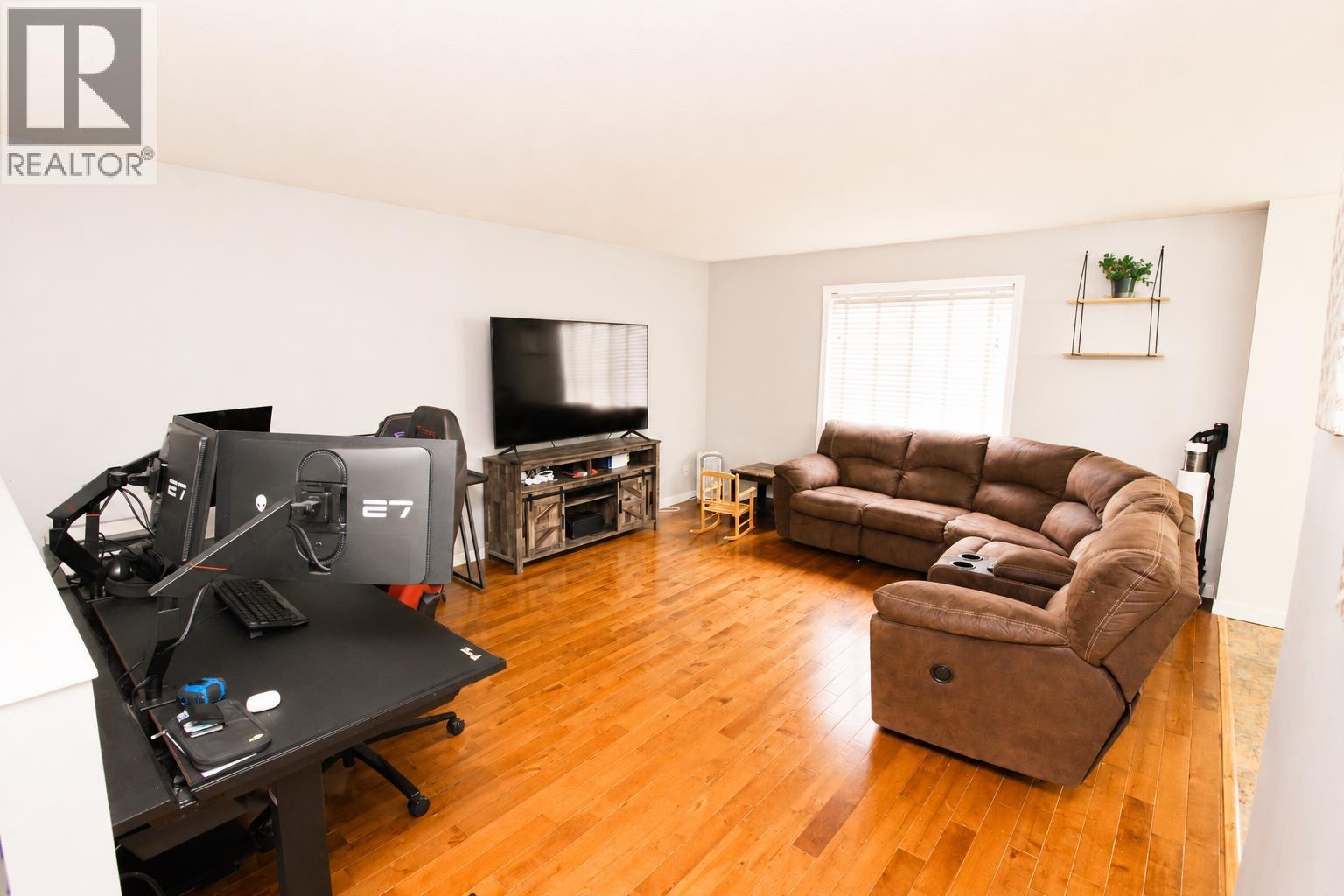 3055 PEARSON ROAD - 17