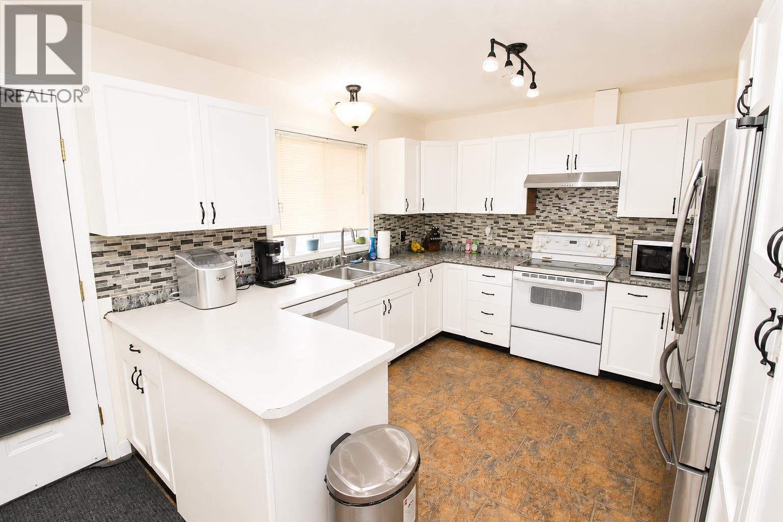 3055 PEARSON ROAD - 4