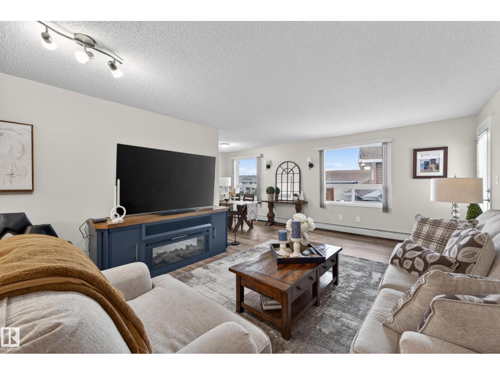 #2402 7343 SOUTH TERWILLEGAR DR NW - 29