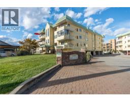303 3595 Skaha Lake Road, Penticton