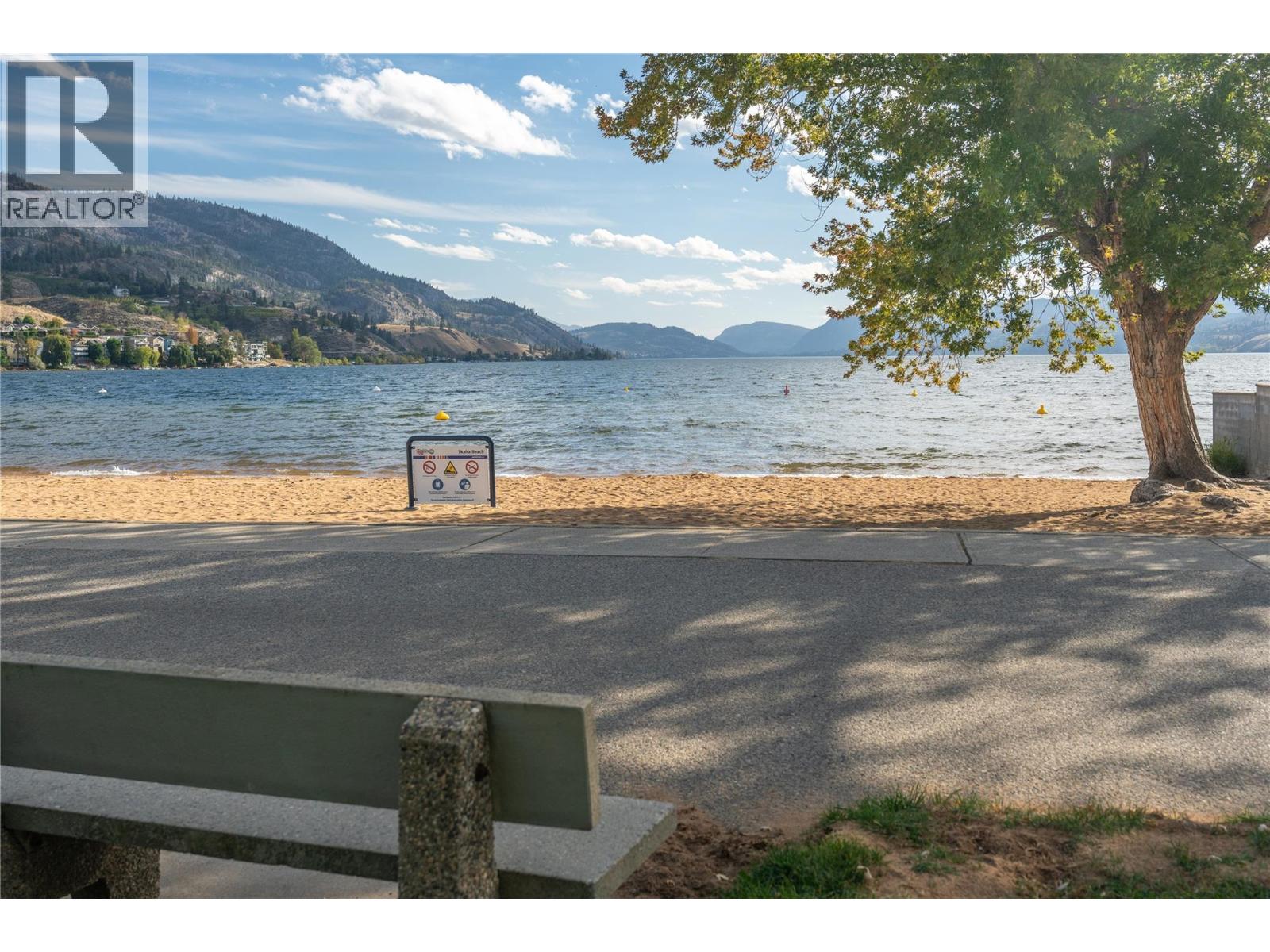 #303 3595 Skaha Lake Road - 33