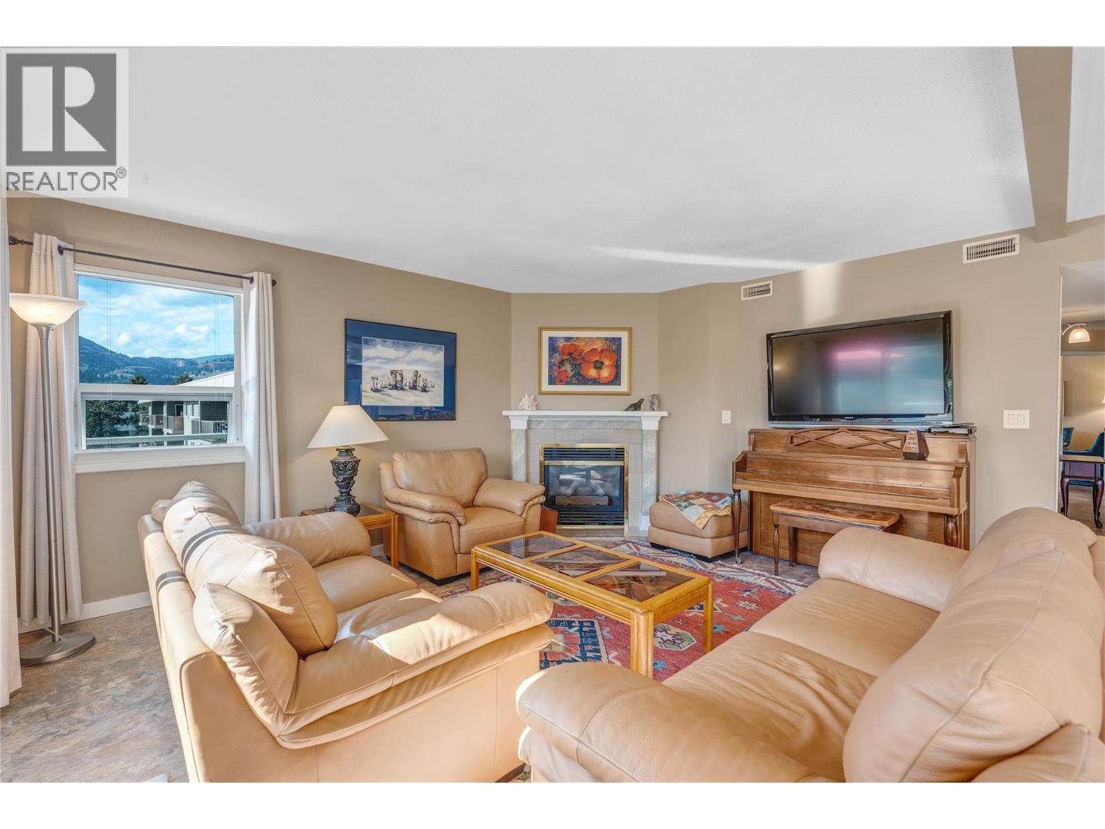 #303 3595 Skaha Lake Road - 4