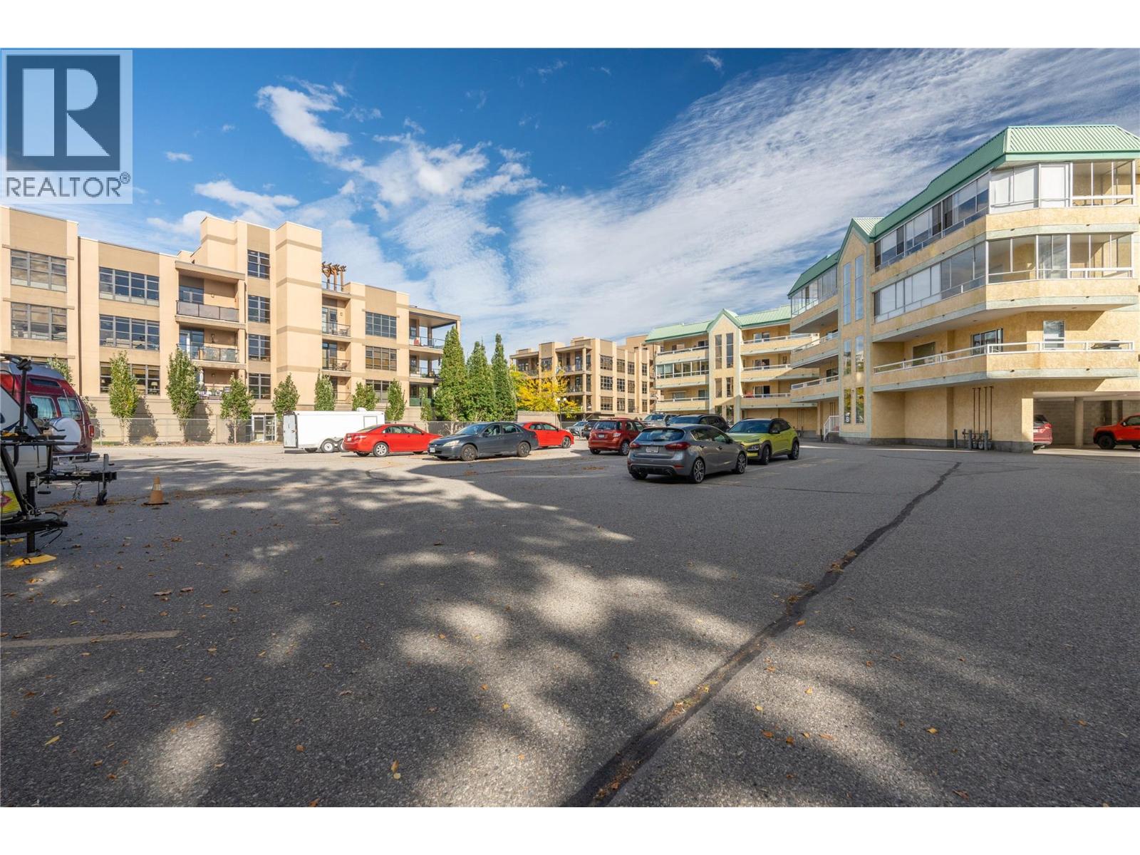 #303 3595 Skaha Lake Road - 29