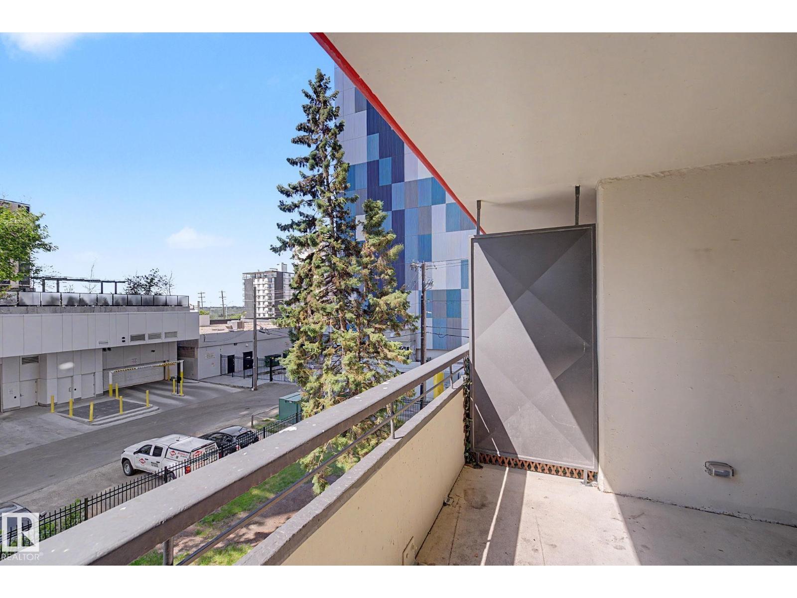#304 10140 120 ST NW - 21