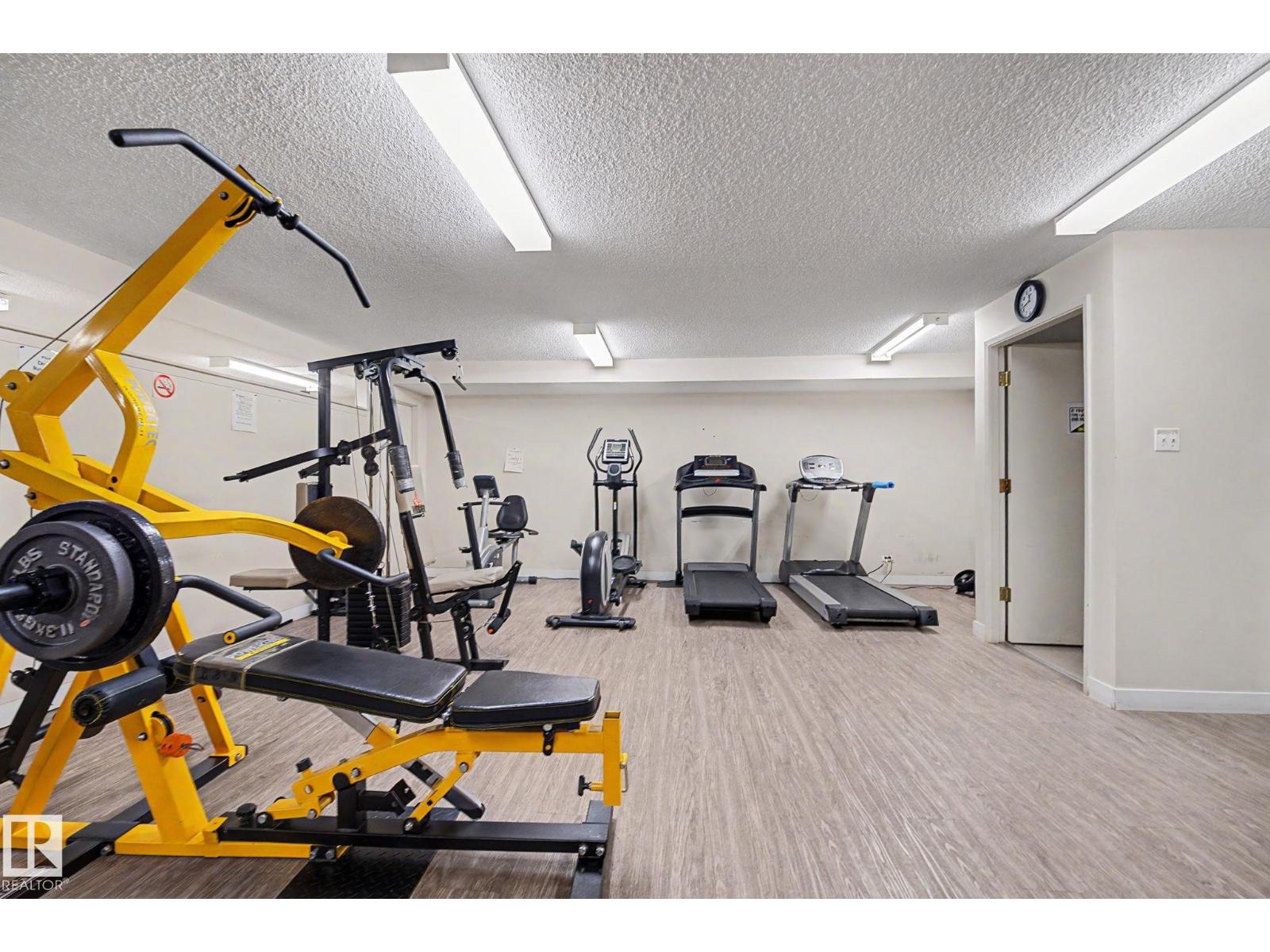 #304 10140 120 ST NW - 26