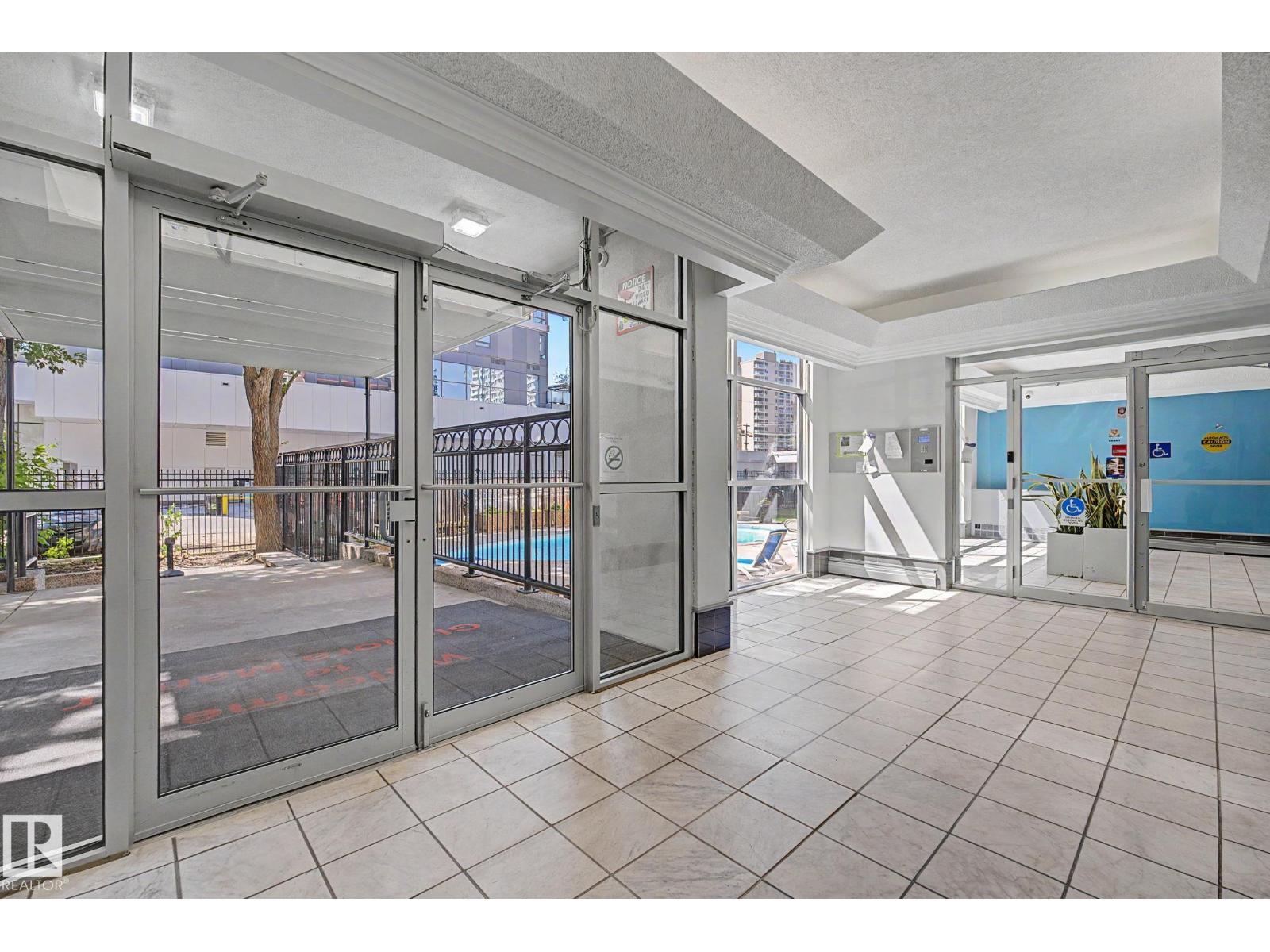 #304 10140 120 ST NW - 41