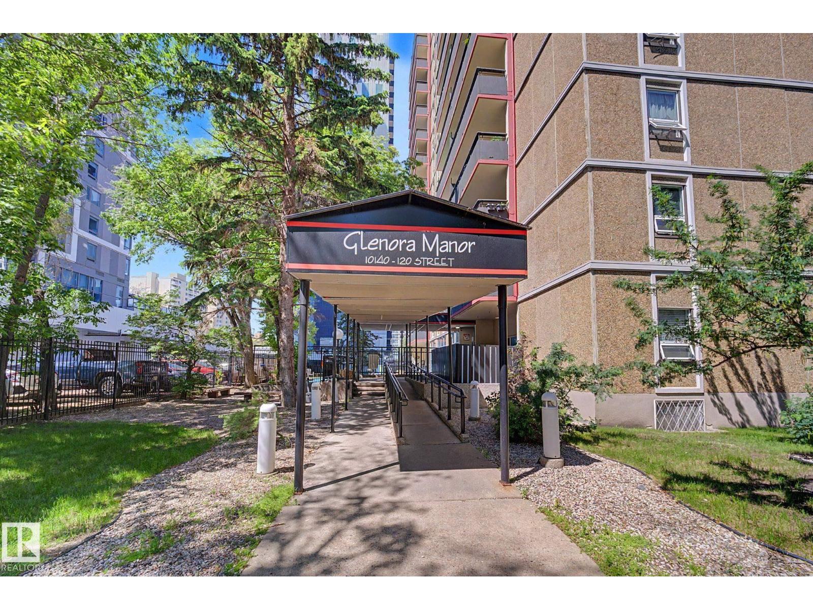 #304 10140 120 ST NW - 44