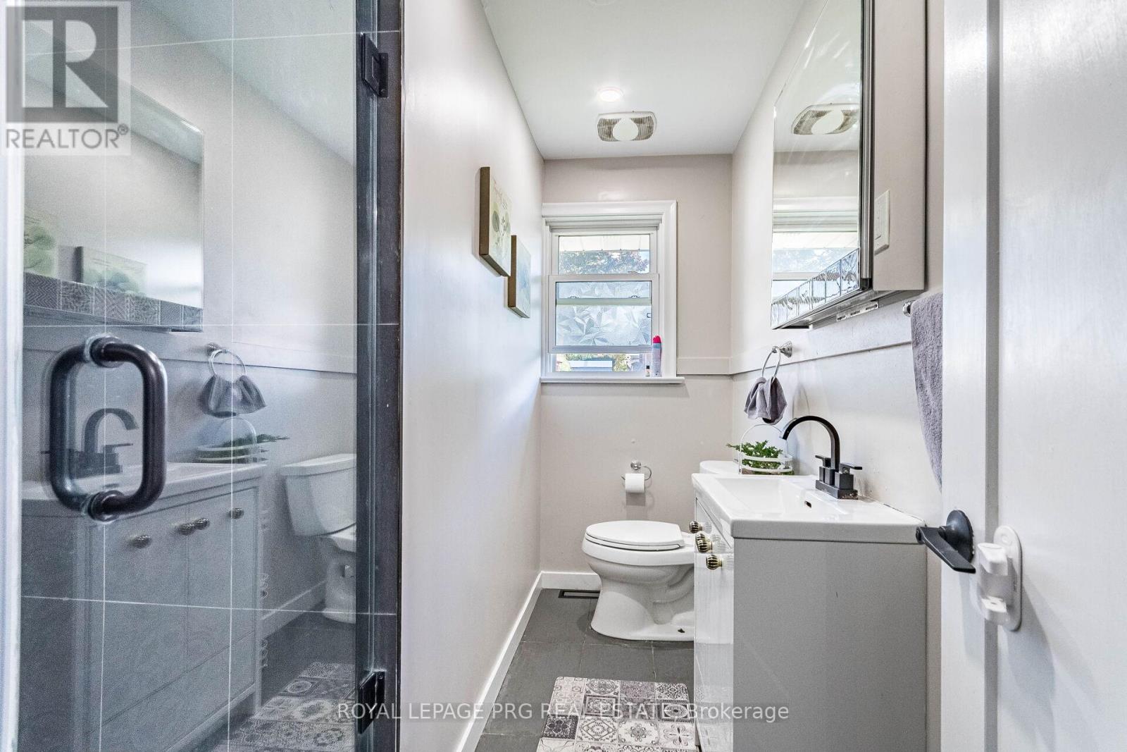 107 WEBER STREET S - 20