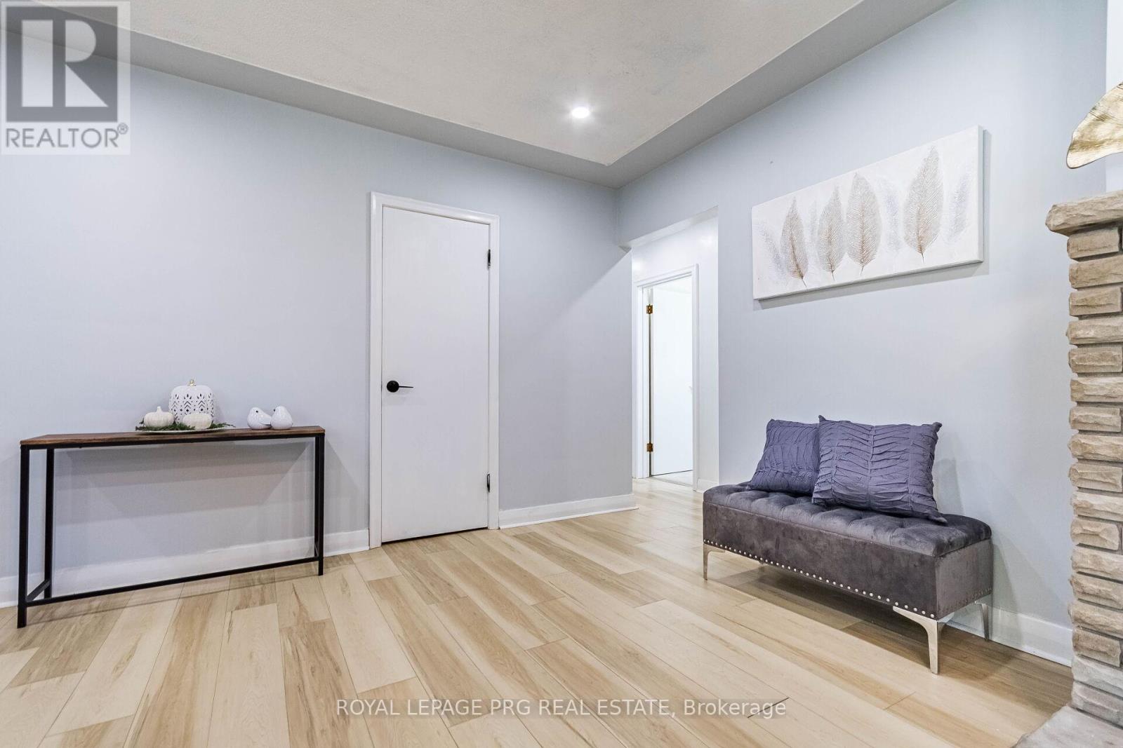 107 WEBER STREET S - 11