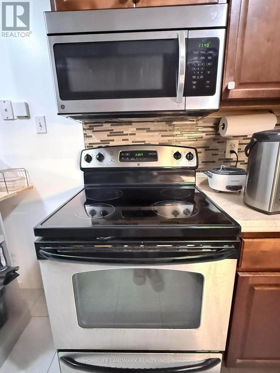#109 25 SILVER SPRINGS BOULEVARD - 11
