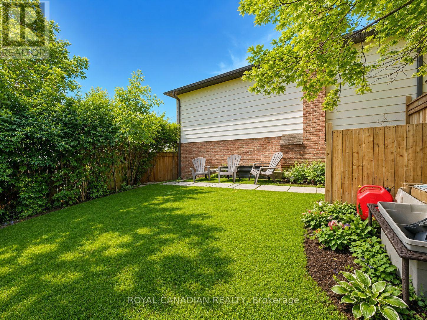 36 MAPLEGROVE AVENUE - 25