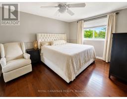 36 Maplegrove Avenue, Bradford West Gwillimbury, ON L3Z1S1 Photo 14
