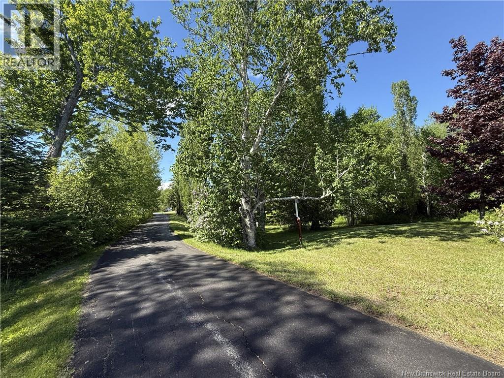 431 Boulevard des Acadiens - 12