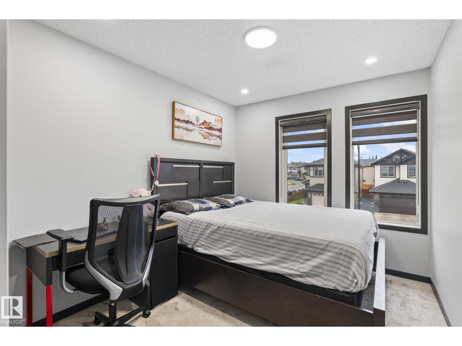 5110 23A ave SW - 26