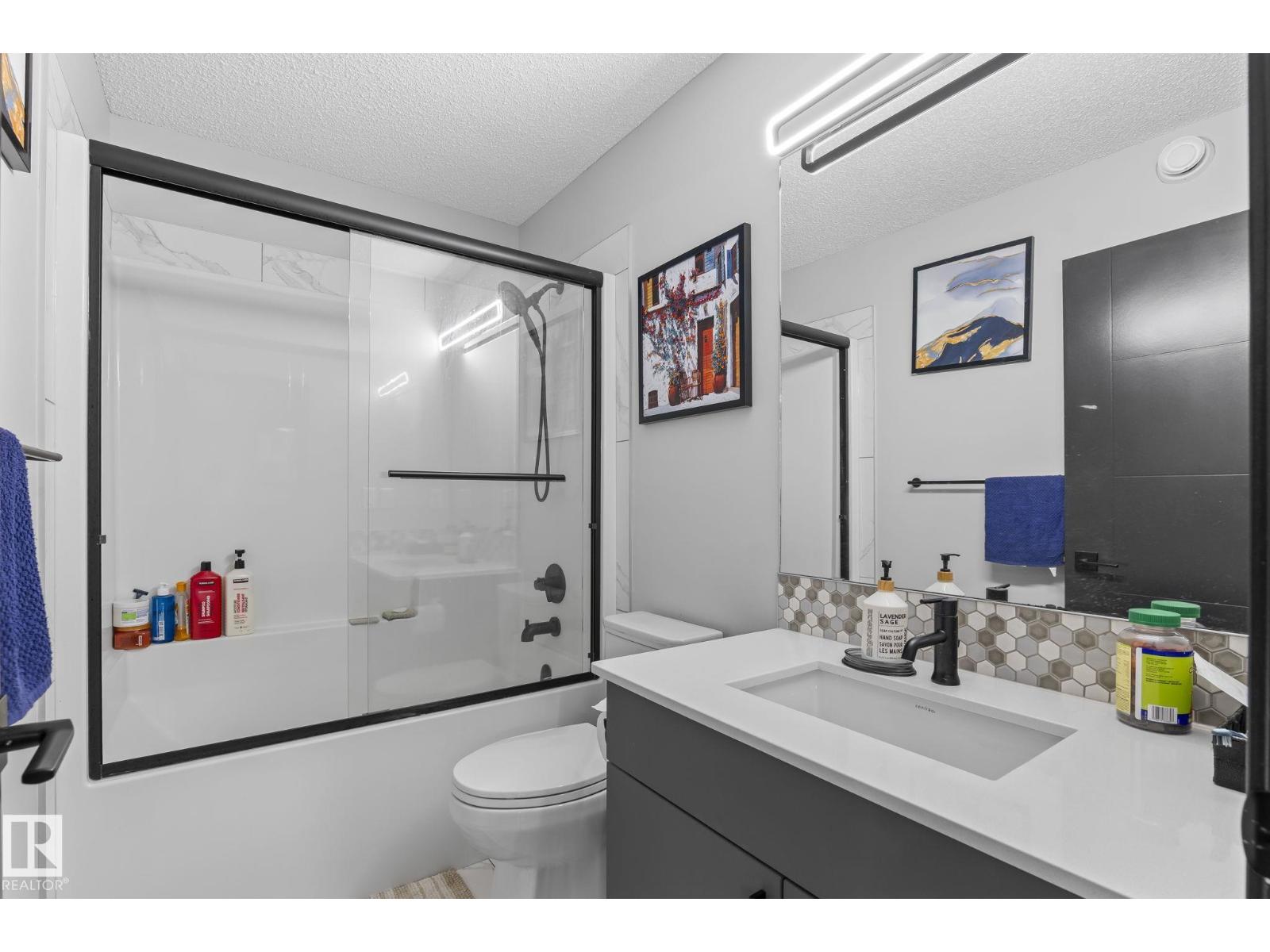 5110 23A ave SW - 28