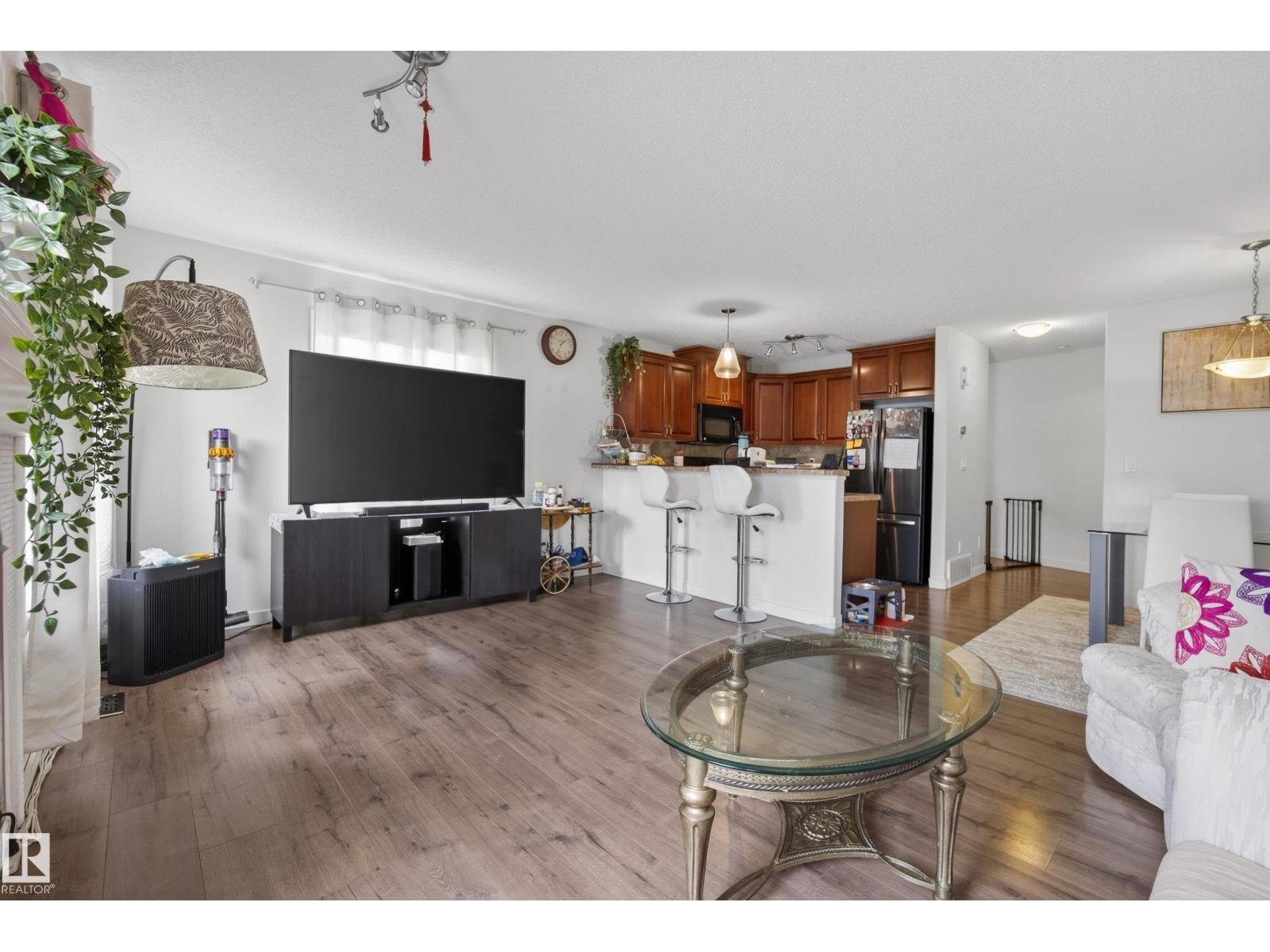#51 9511 102 AV — photo 17