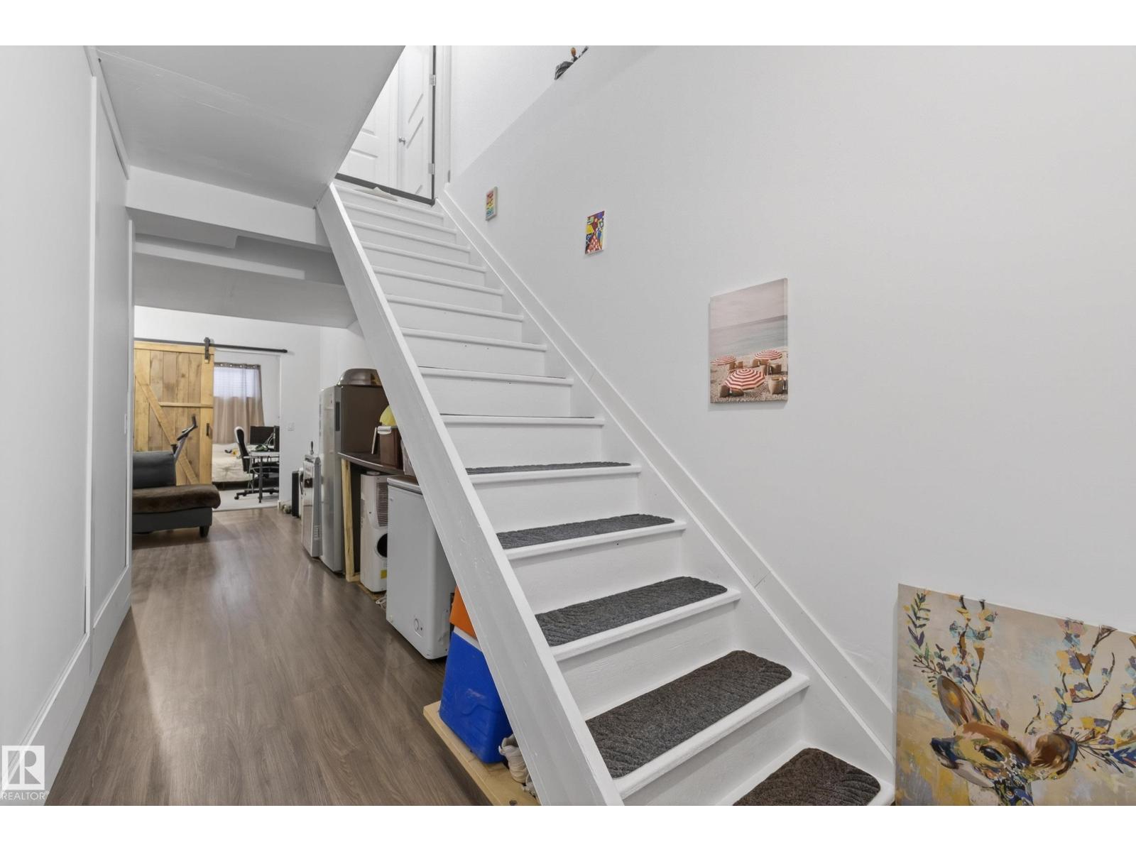 #51 9511 102 AV — photo 30