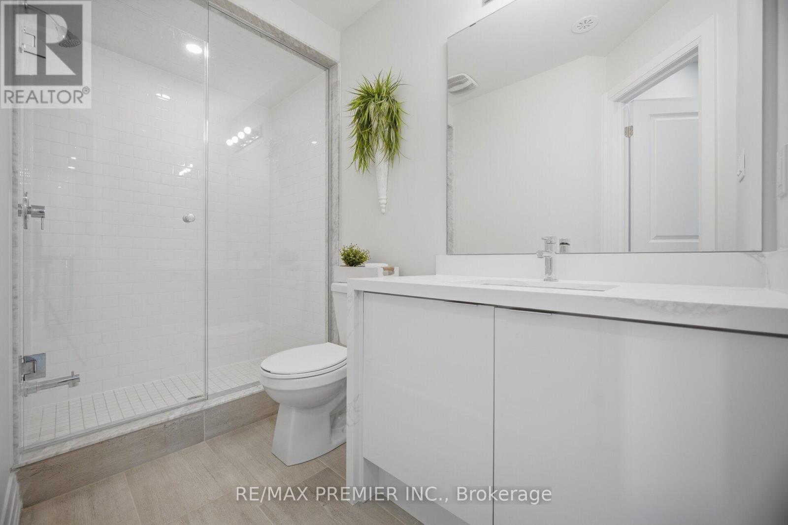 43 WILD ROSE GARDENS - 34