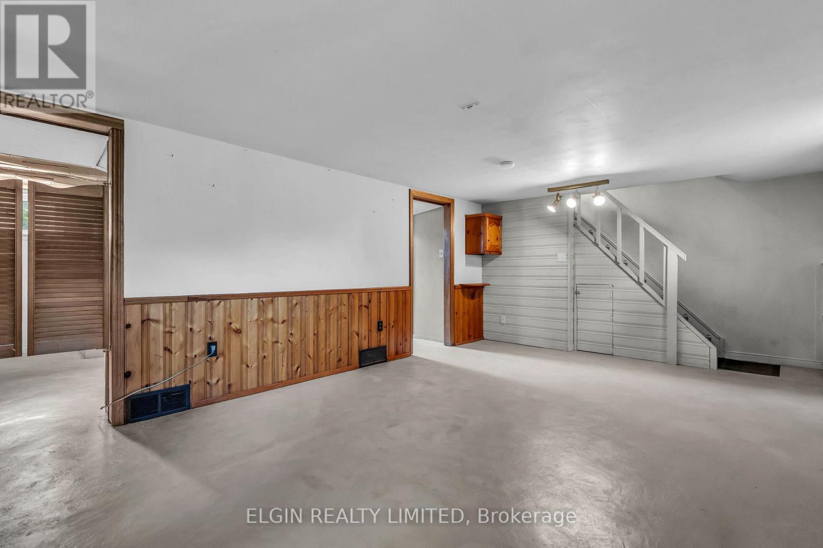 43212 SOUTHDALE LINE - 28