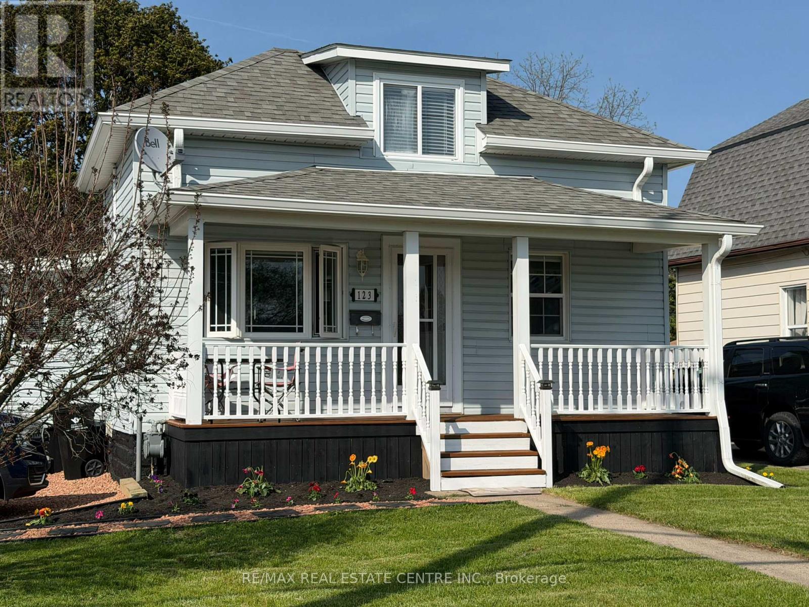 123 NORFOLK AVENUE - 1