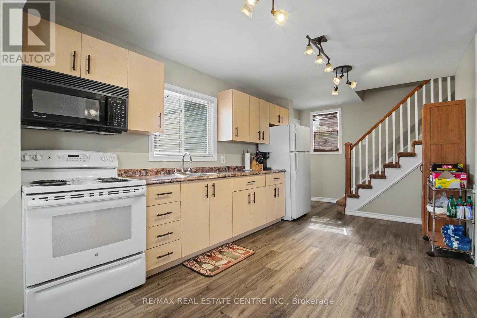 123 NORFOLK AVENUE - 10
