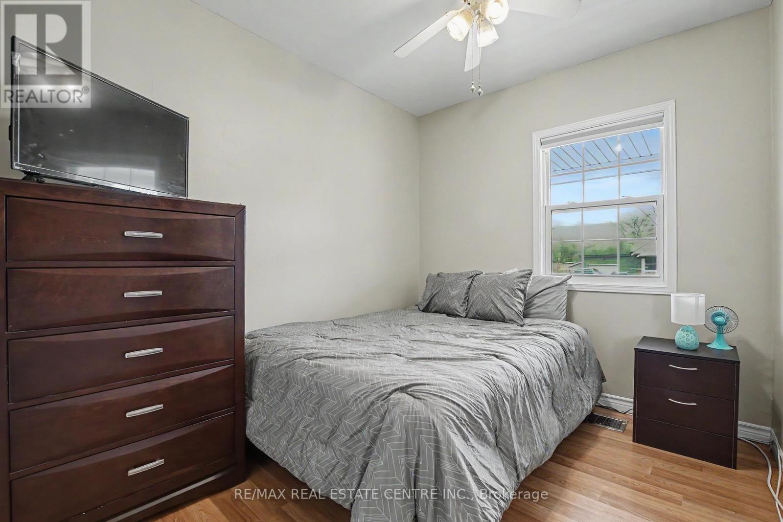123 NORFOLK AVENUE - 14