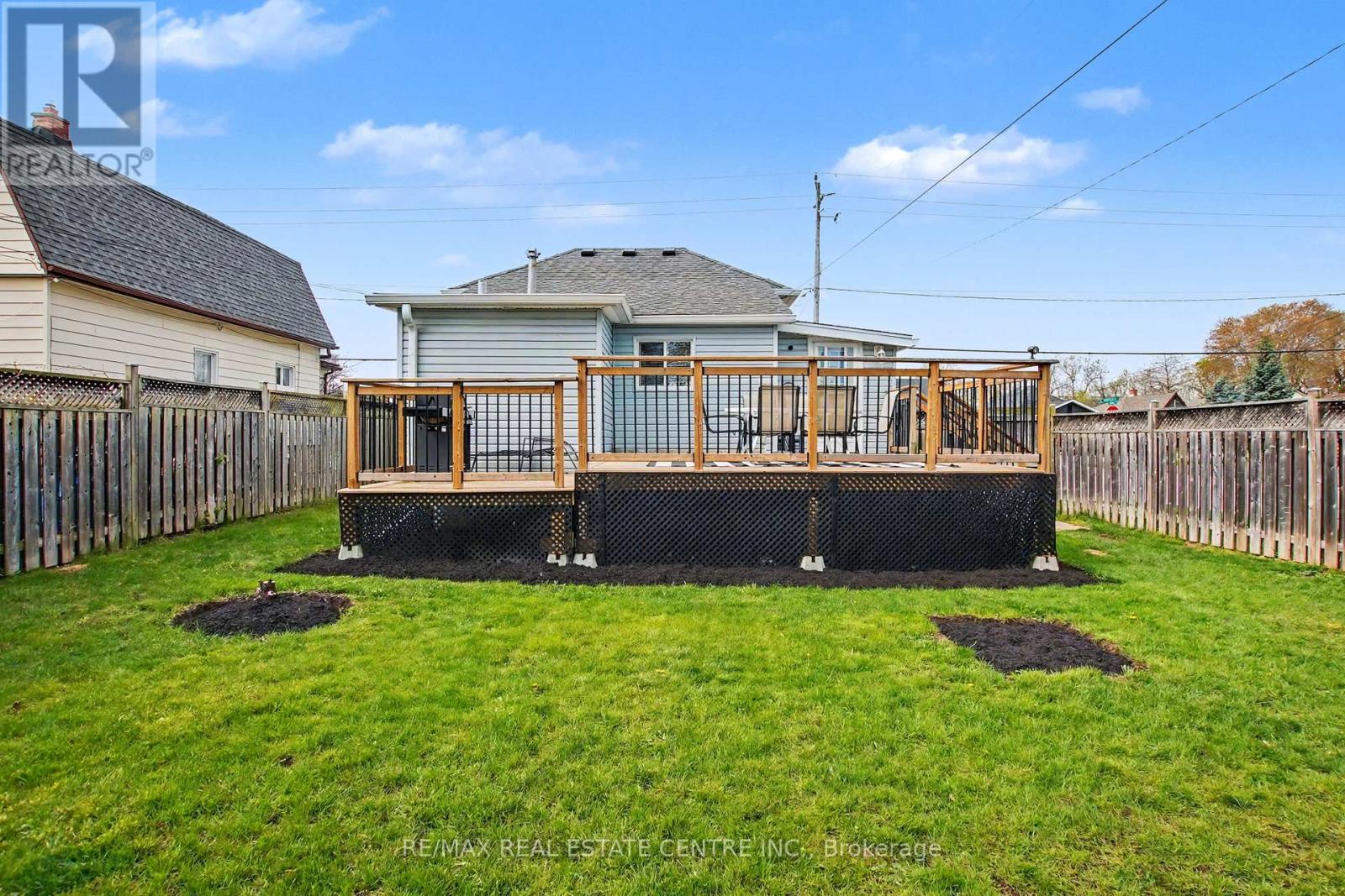 123 NORFOLK AVENUE - 27