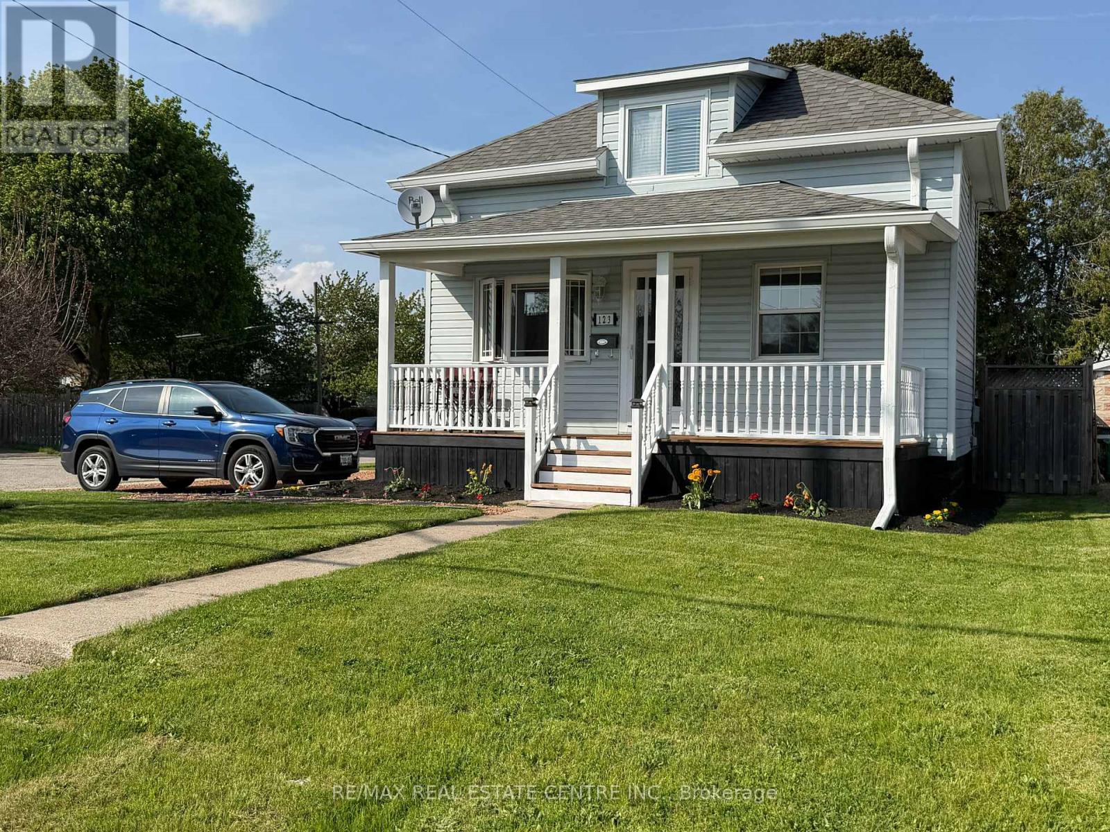 123 NORFOLK AVENUE - 3