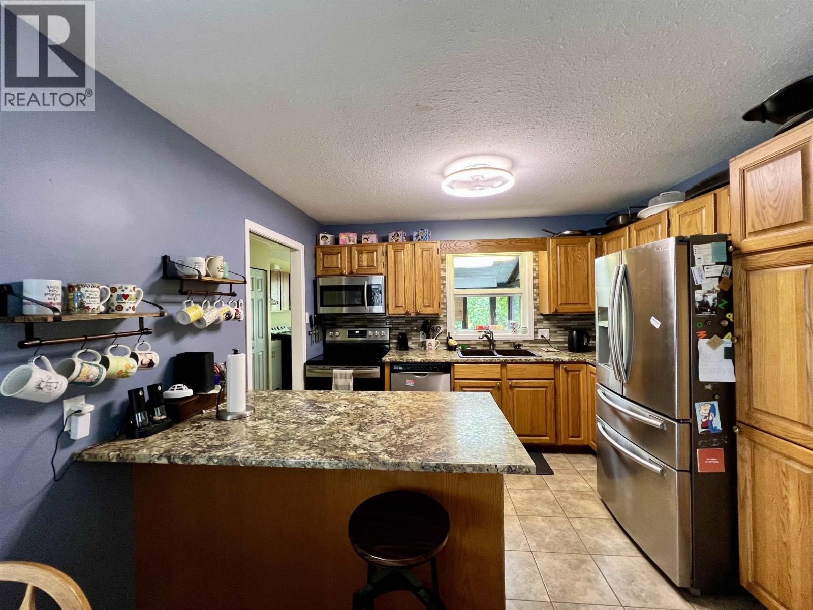 3308 JOHNSTONE STREET - 5