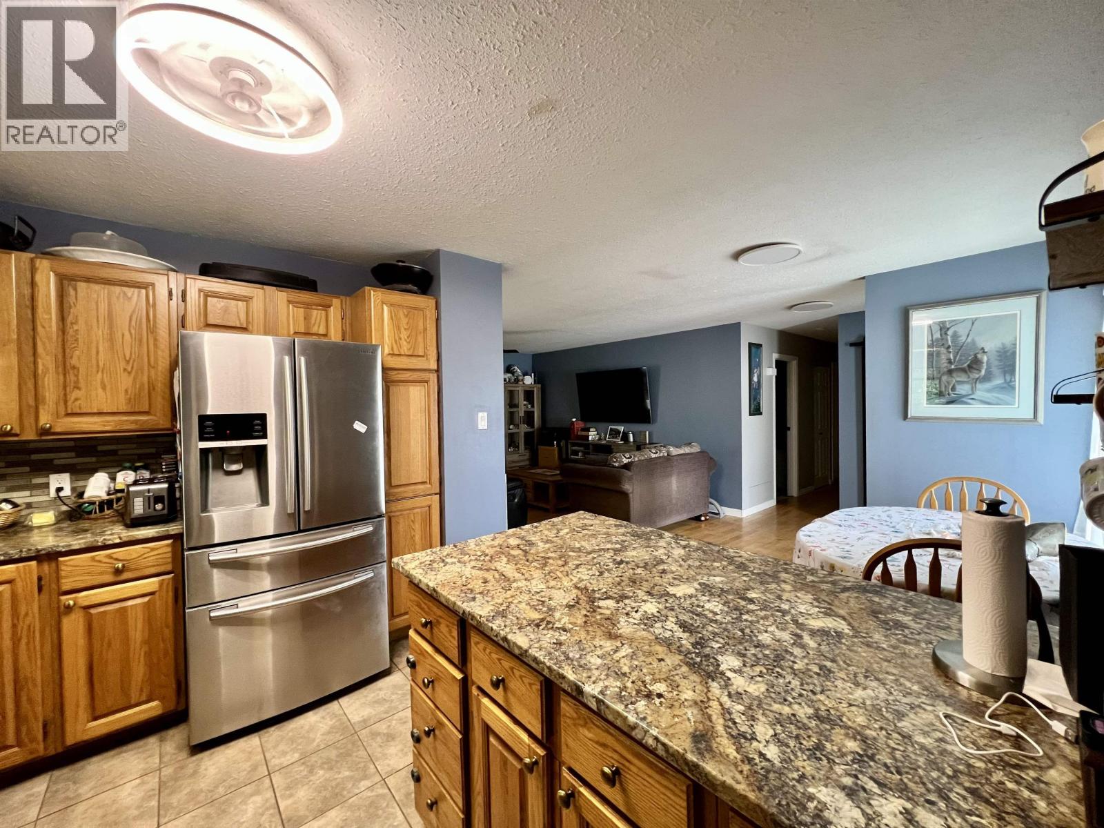 3308 JOHNSTONE STREET - 7