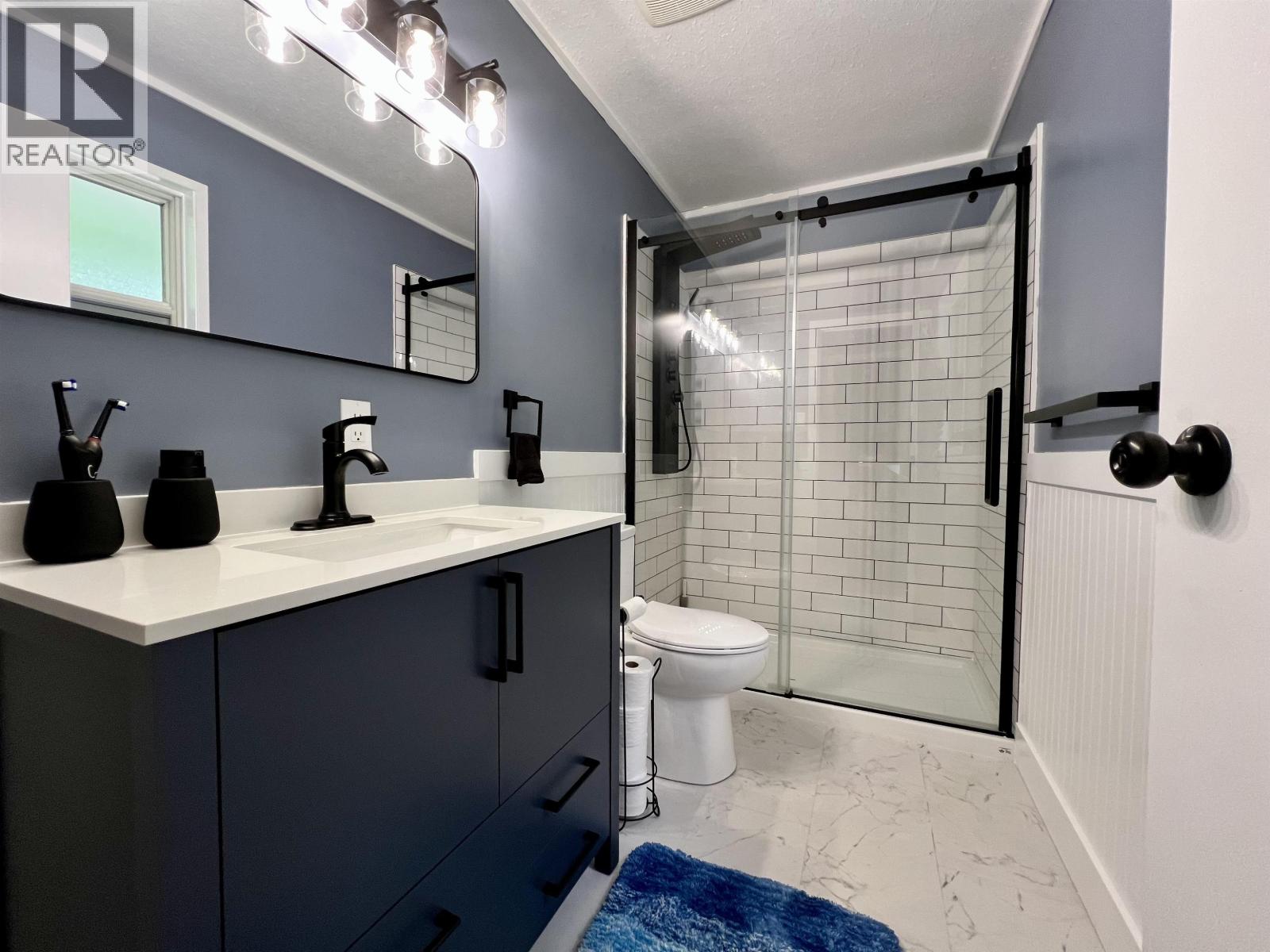 3308 JOHNSTONE STREET - 13