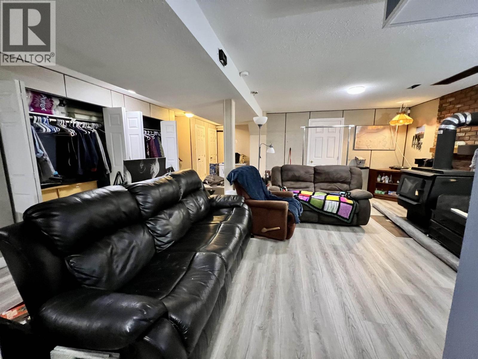 3308 JOHNSTONE STREET - 22