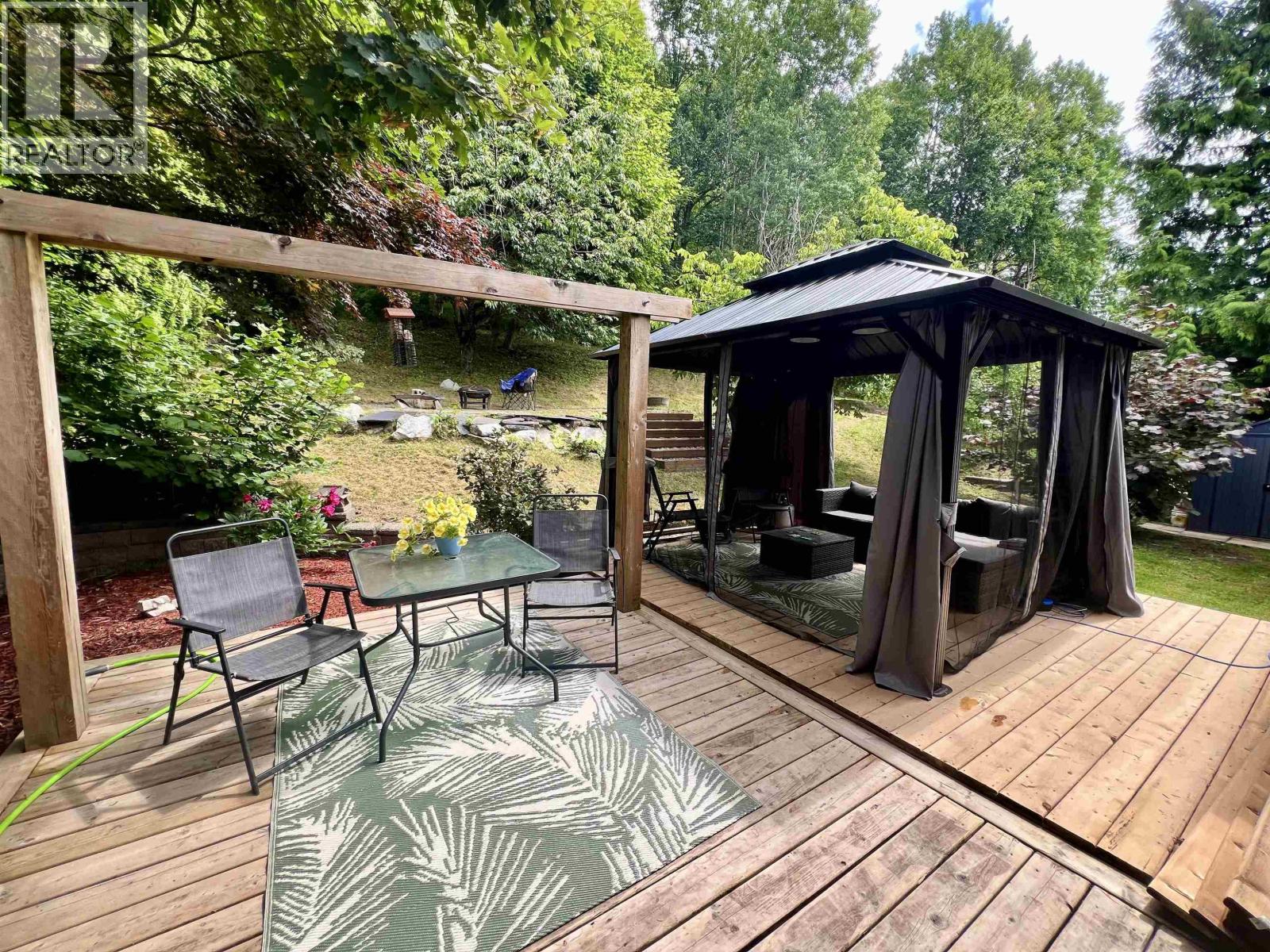 3308 JOHNSTONE STREET - 25