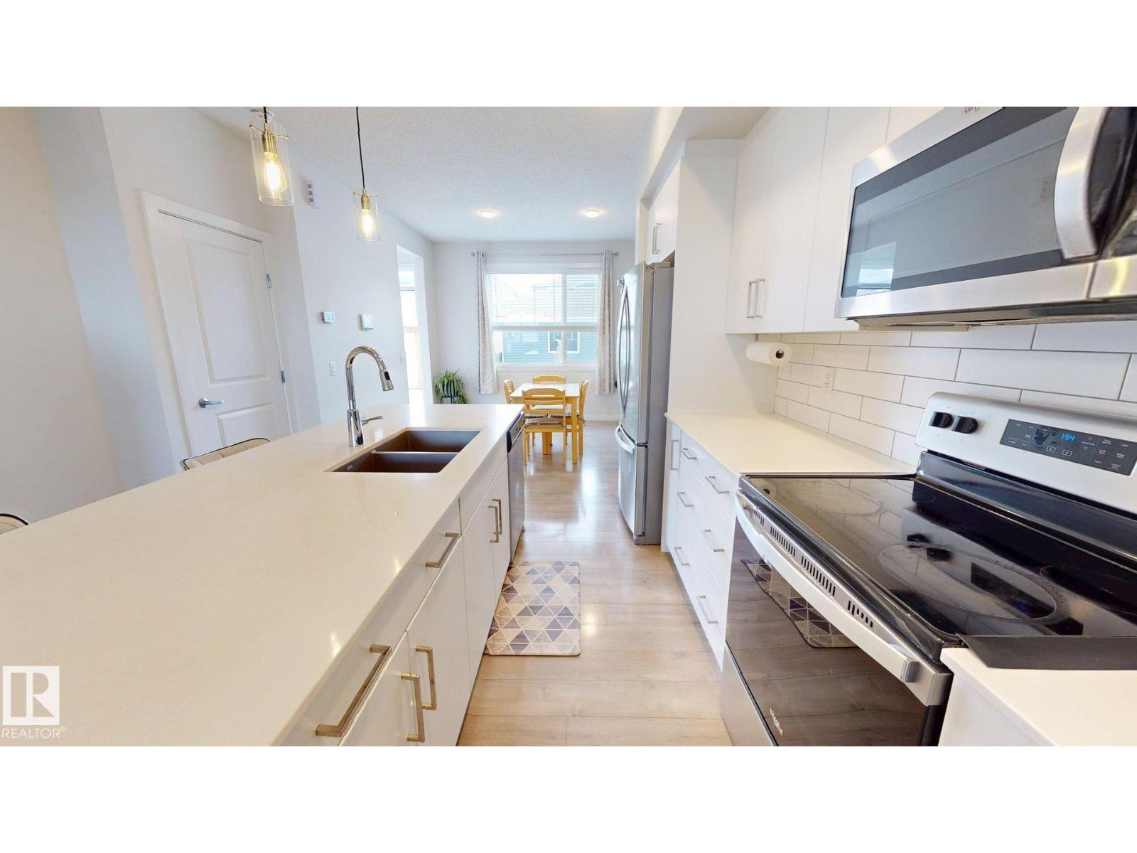 2093 MAPLE RD NW - 4