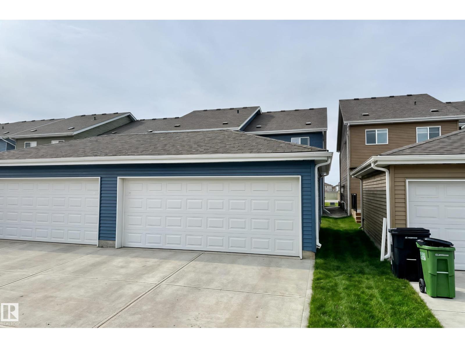 2093 MAPLE RD NW - 25