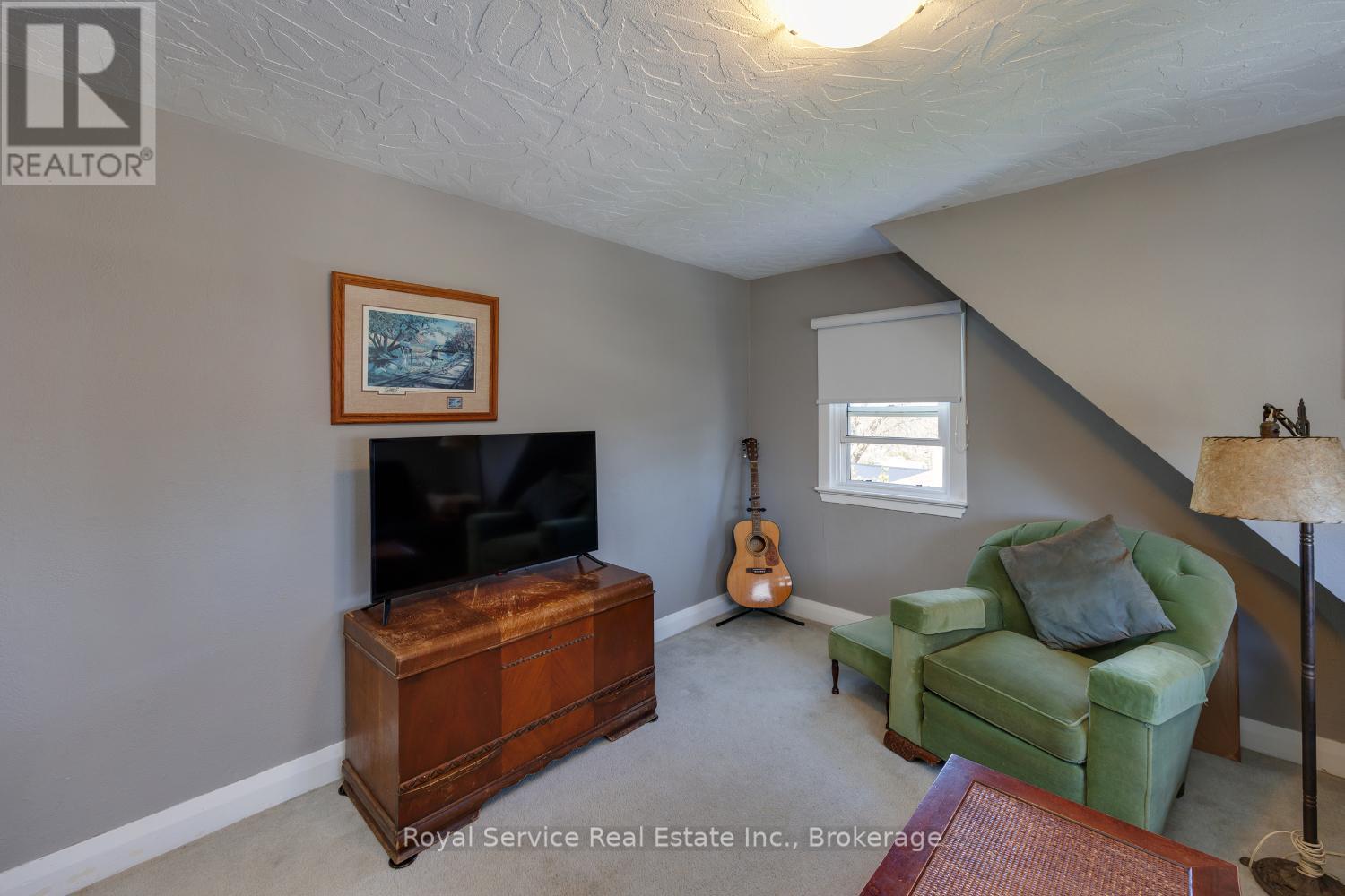210 SHELBOURNE STREET - 25