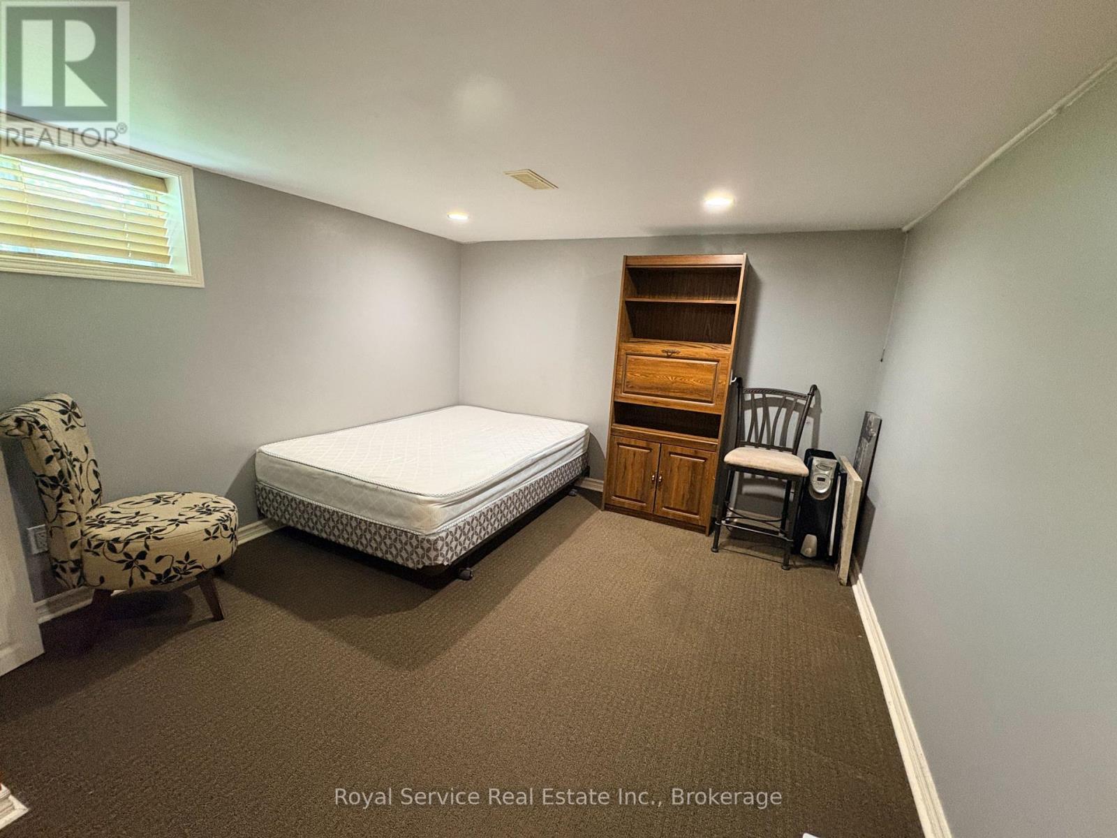 210 SHELBOURNE STREET - 31