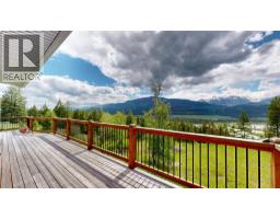 2660 95 Highway, Brisco, BC V0A1B0 Photo 17