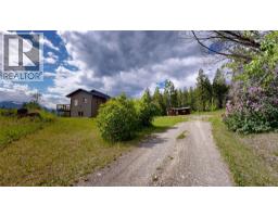 2660 95 Highway, Brisco, BC V0A1B0 Photo 40