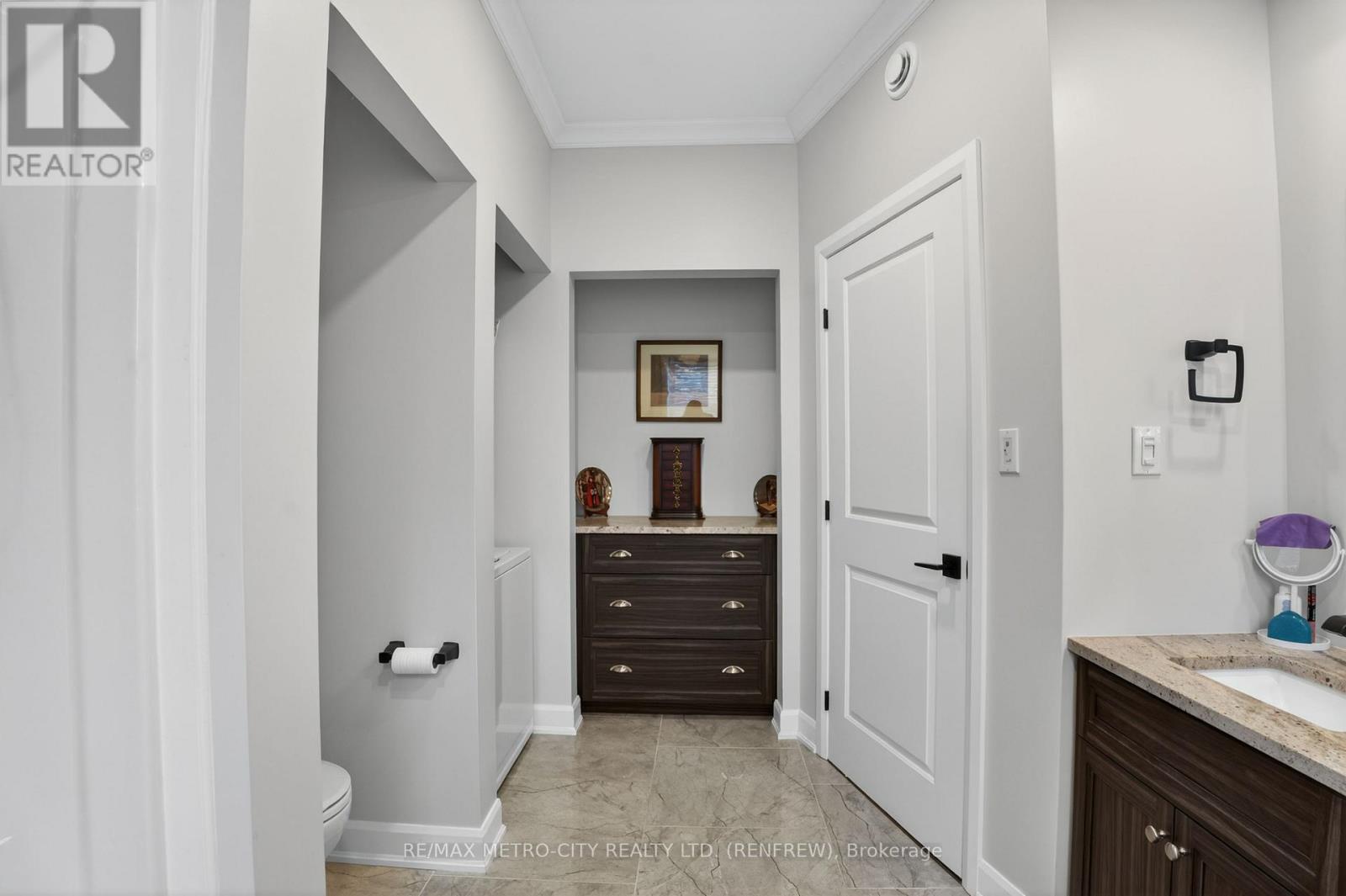 19 PALLEN ROAD - 19