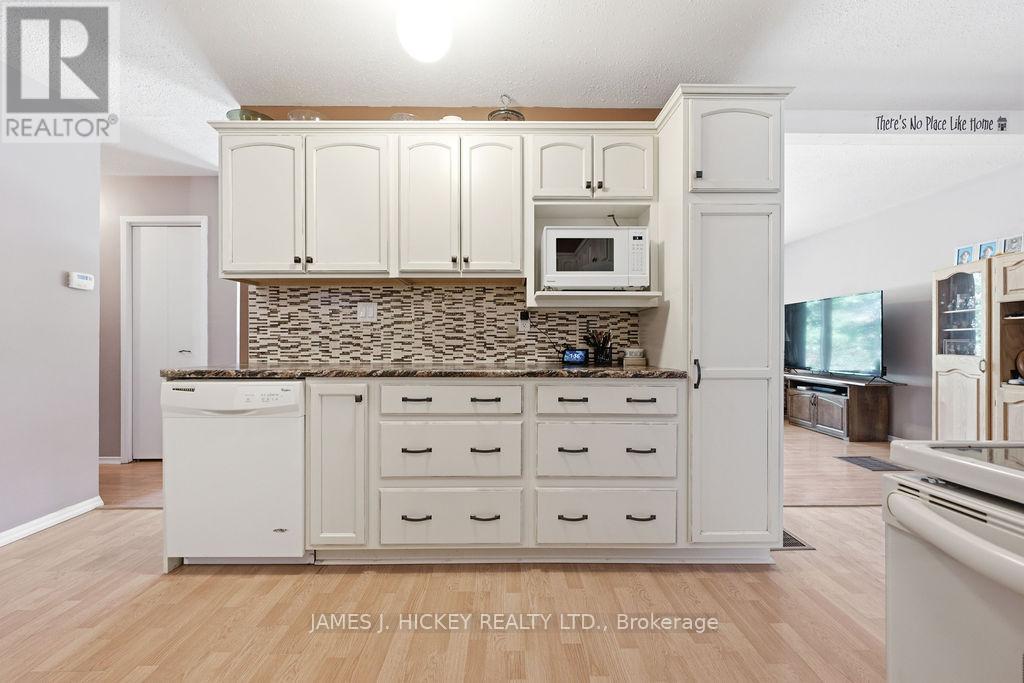 39 OTTAWA STREET - 11