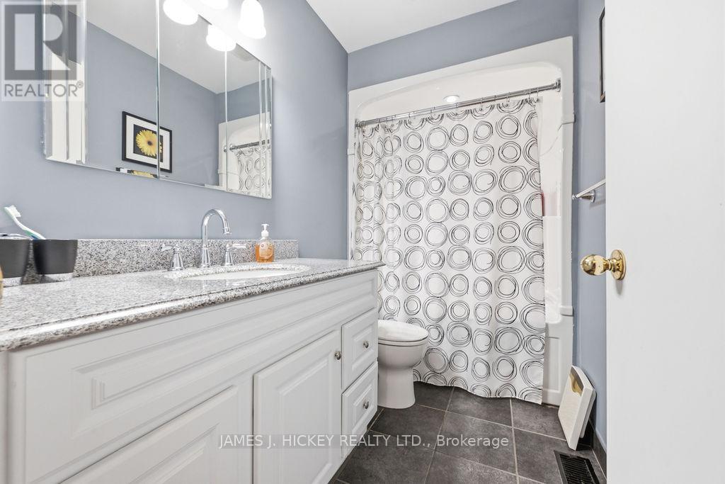 39 OTTAWA STREET - 21
