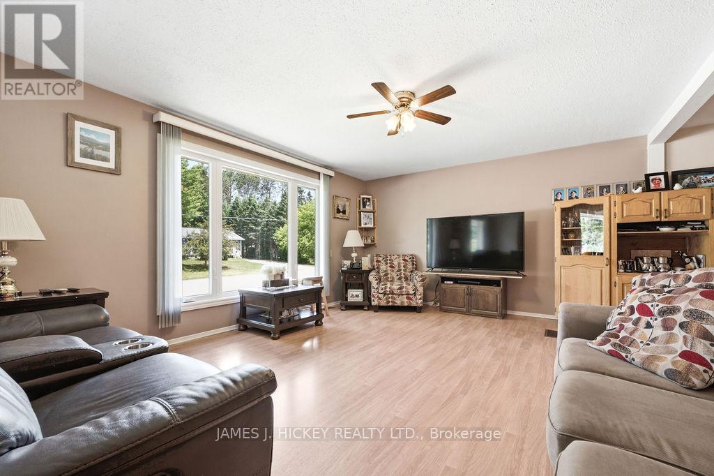 39 OTTAWA STREET - 5