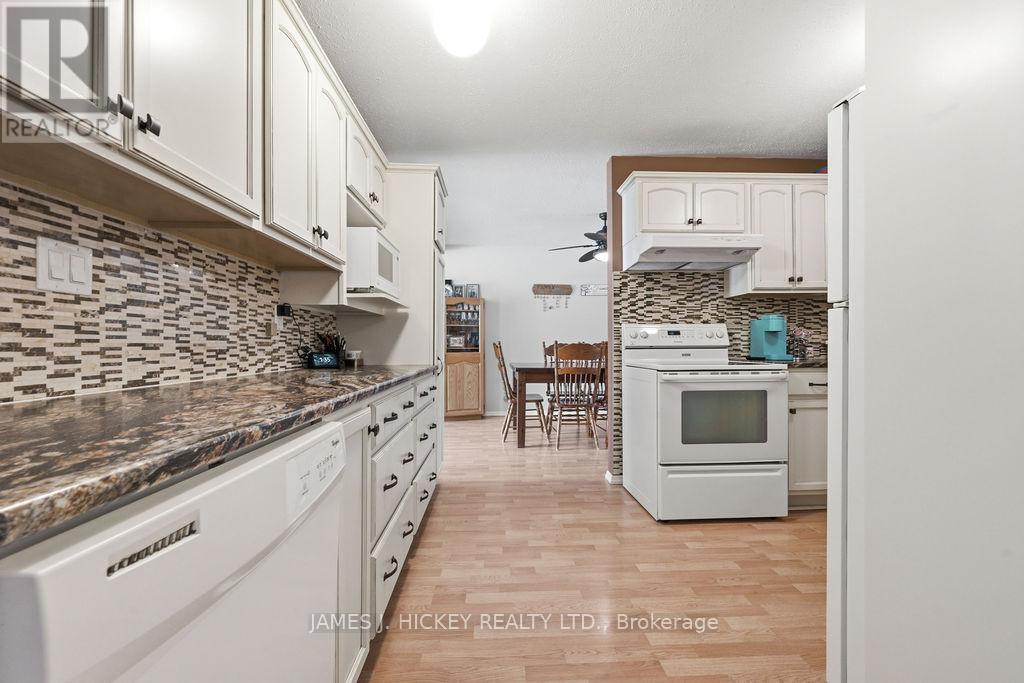 39 OTTAWA STREET - 9
