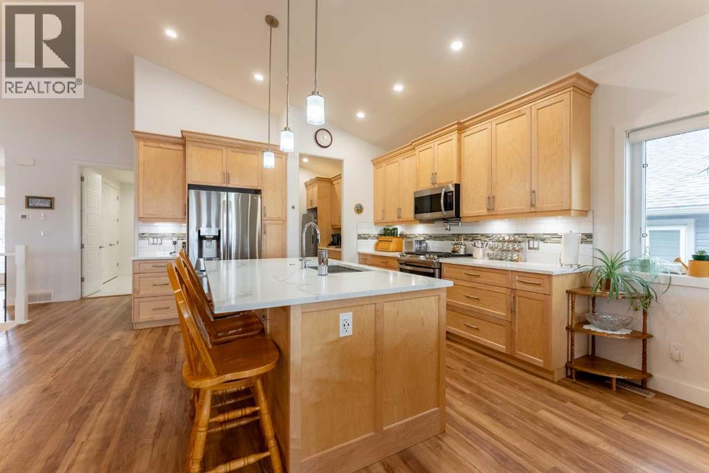 202 Lake Drive - 16
